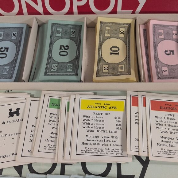 Vintage Monopoly Parker Brothers 1961 Real Estate Trading Board Game Equipment - Picture 5 of 16
